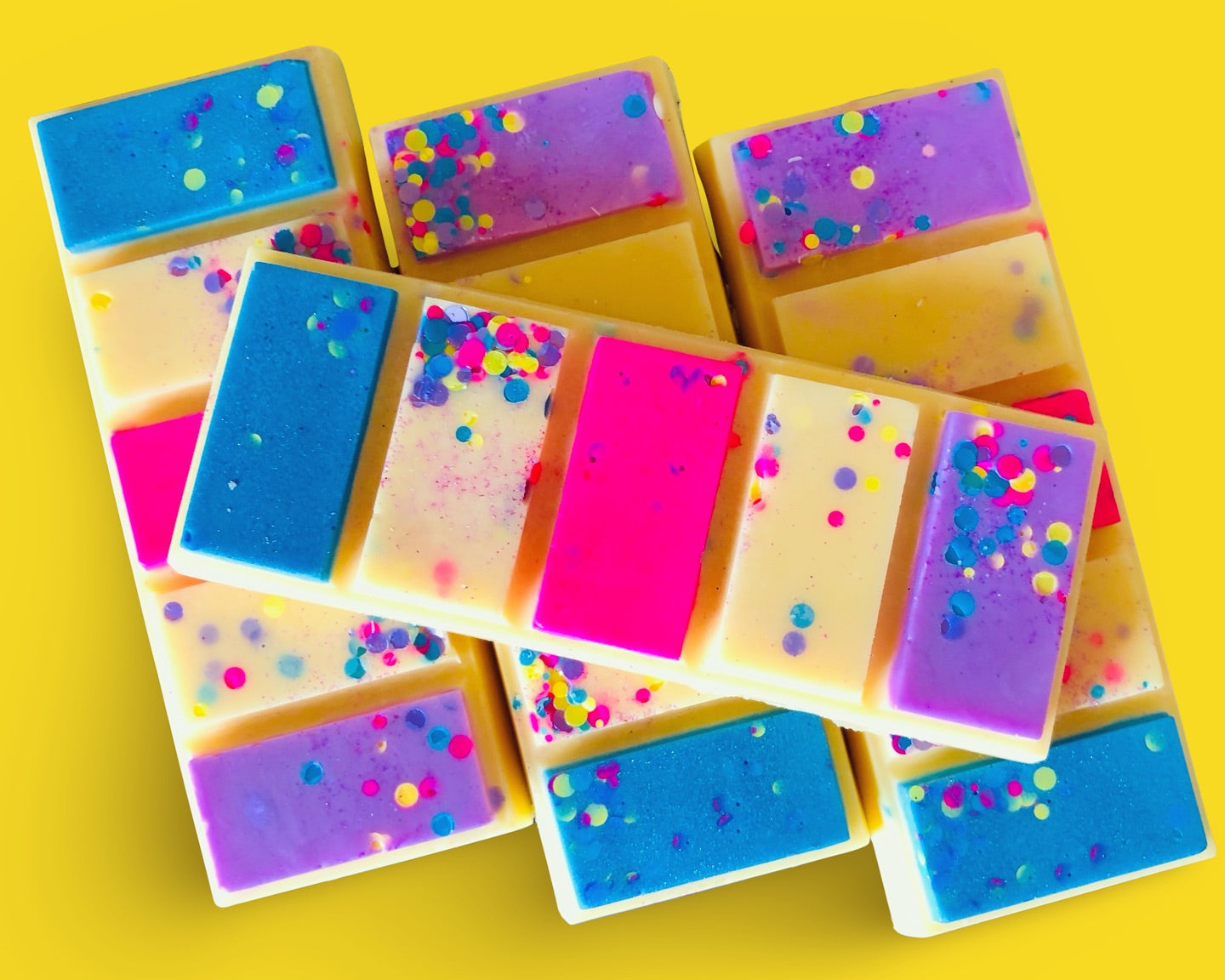 Banana Confetti Cake Snapbar (HOUSEBLEND)